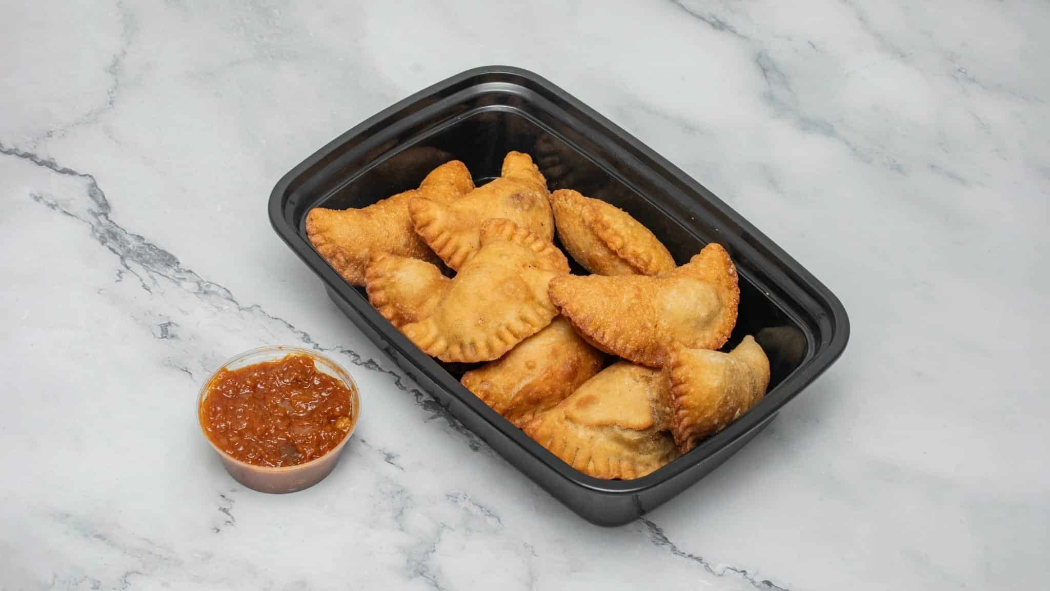 2025/11/1000036317.jpg pastel au thon box 10 pièces