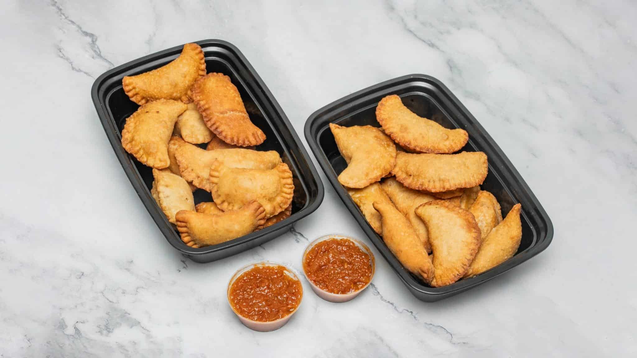 2025/12/1000036324.jpg pastels mixte – 20 pièces (10 bœuf + 10 thon)